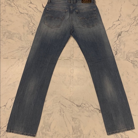 NWT Diesel Relaxed Straight Jeans Button Fly 29x32 - Picture 2 of 8